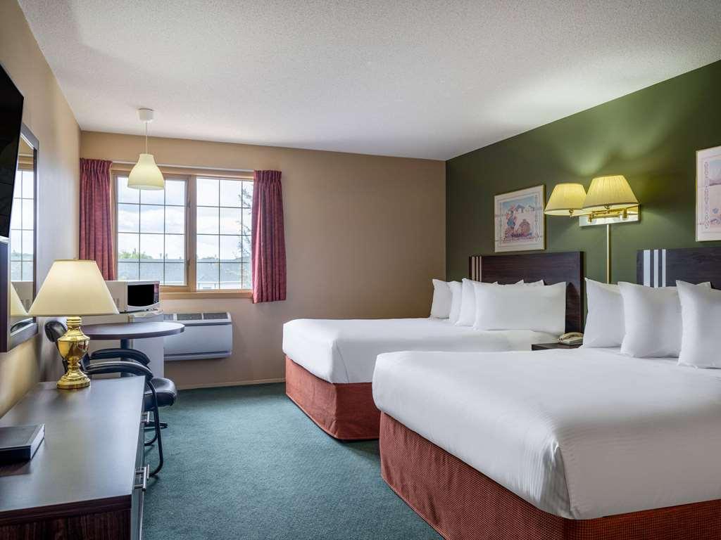 Travelodge By Wyndham Lacombe Quarto foto